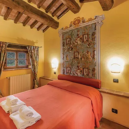 Nine-Bedroom Holiday Home In Citta?Di Castello