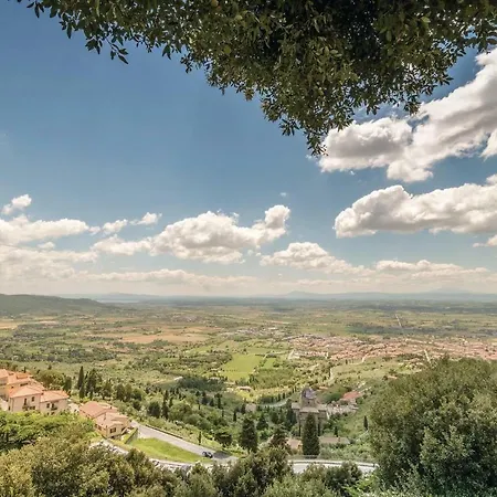 Nine-Bedroom Holiday Home In Citta?Di Castello *